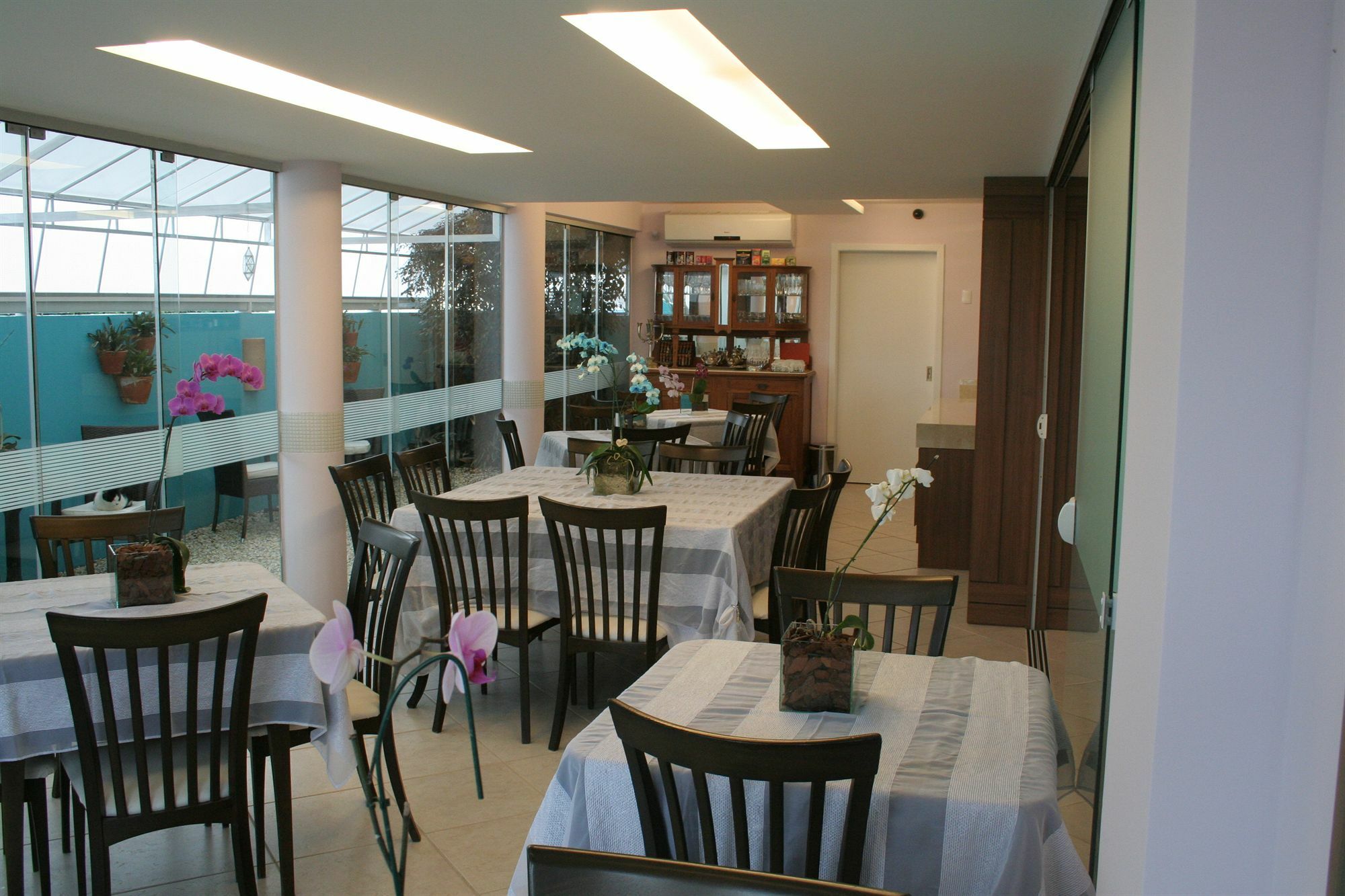 Inn Dos Chas Boutique 4*