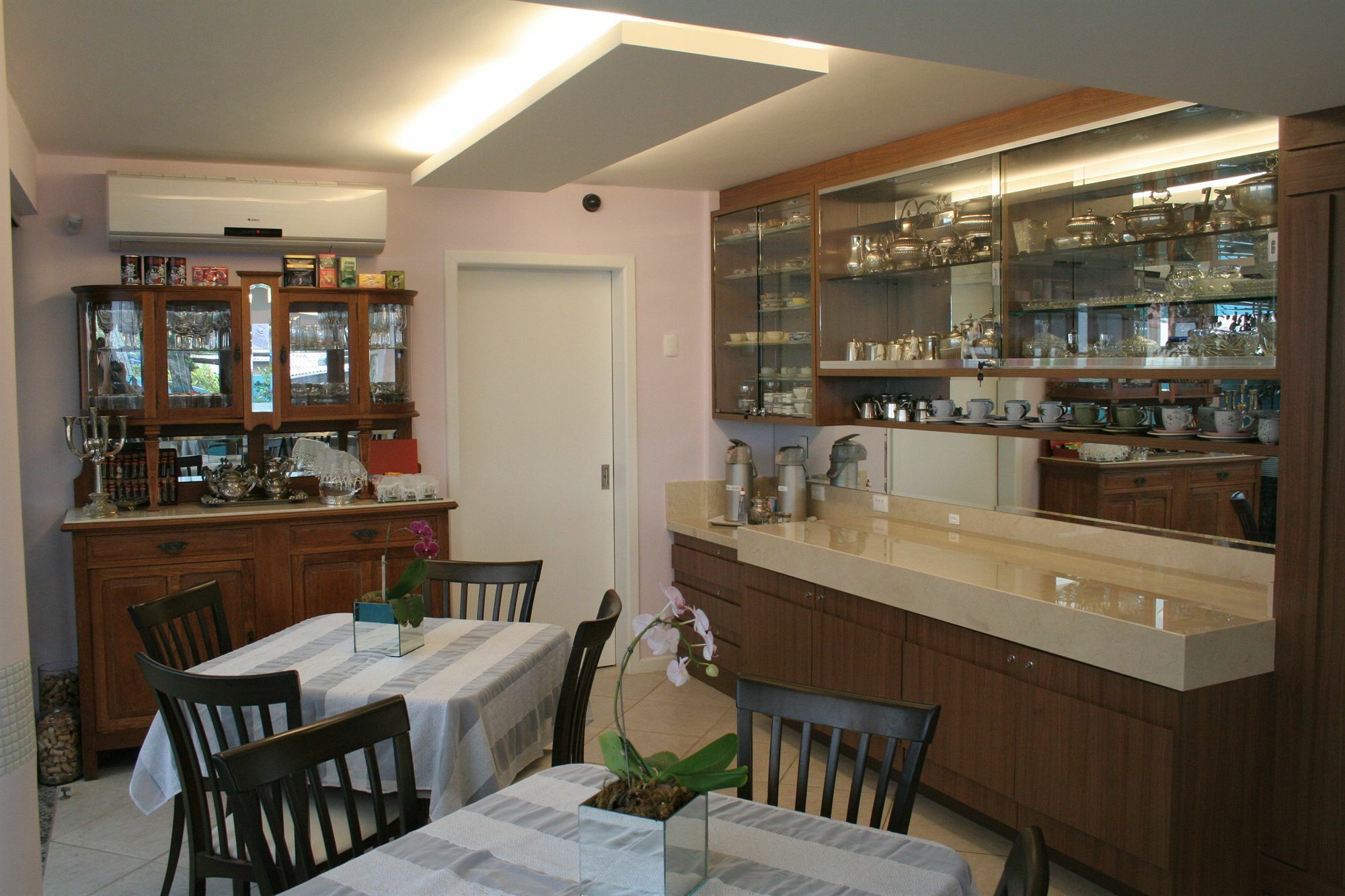 Dos Chas Boutique Inn